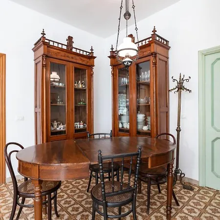 Horus By Rentbeat 3* אוסטוני